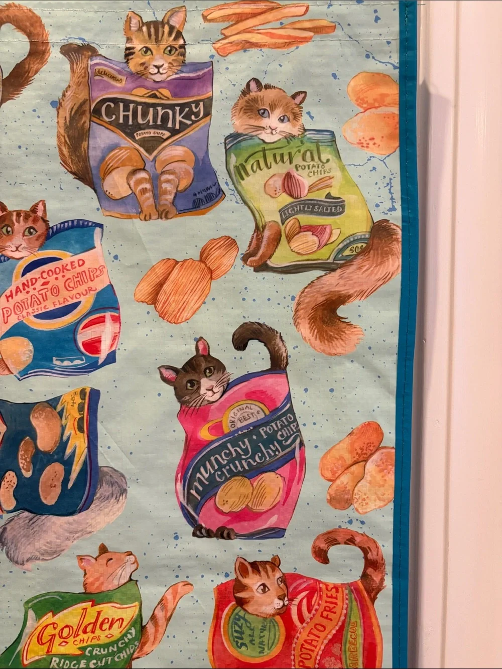 TJ Maxx Reusable Bag: Cats in Potato Chip Bags 🐈🥔🐈‍⬛🛍️